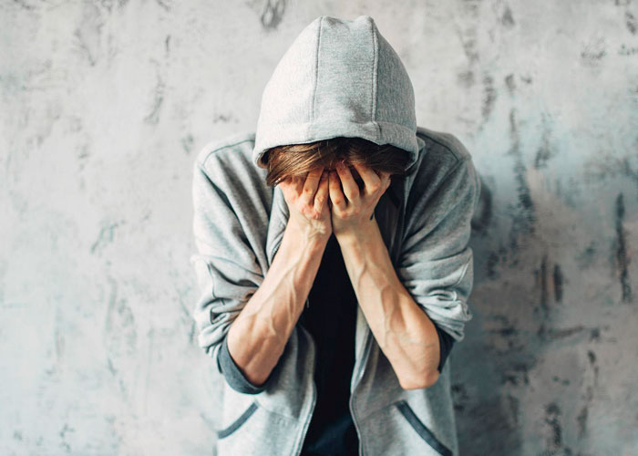 Исследование показало, что употребление каннабиса подростками не увеличивает риск депрессии или самоубийства
